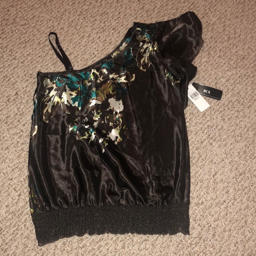 Womens one sholder silk shirt